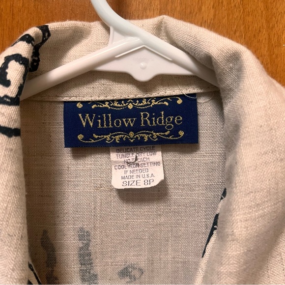 Vintage Willow Ridge Cropped Button Down - Picture 3 of 5